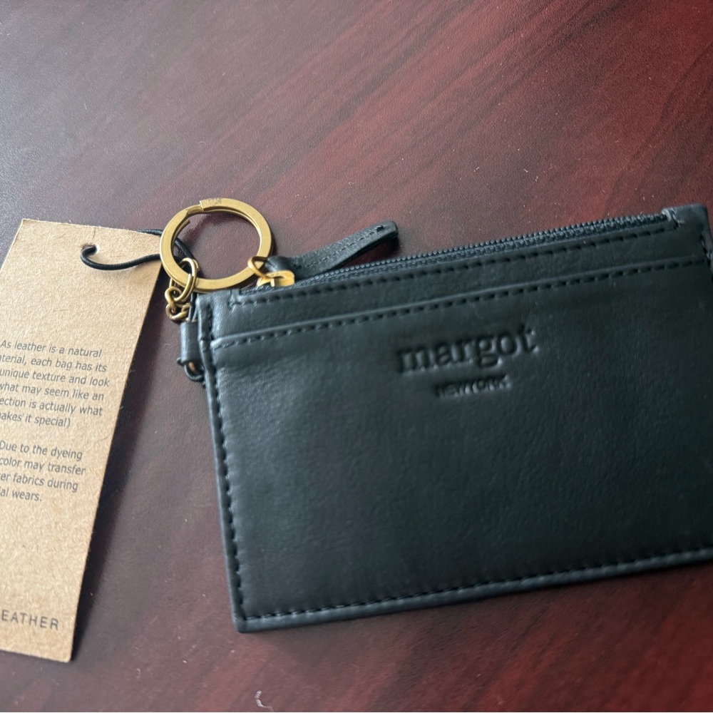 Brand NWT Margot Black Leather Card Pouch with Gold Hardware - Picture 2 of 3